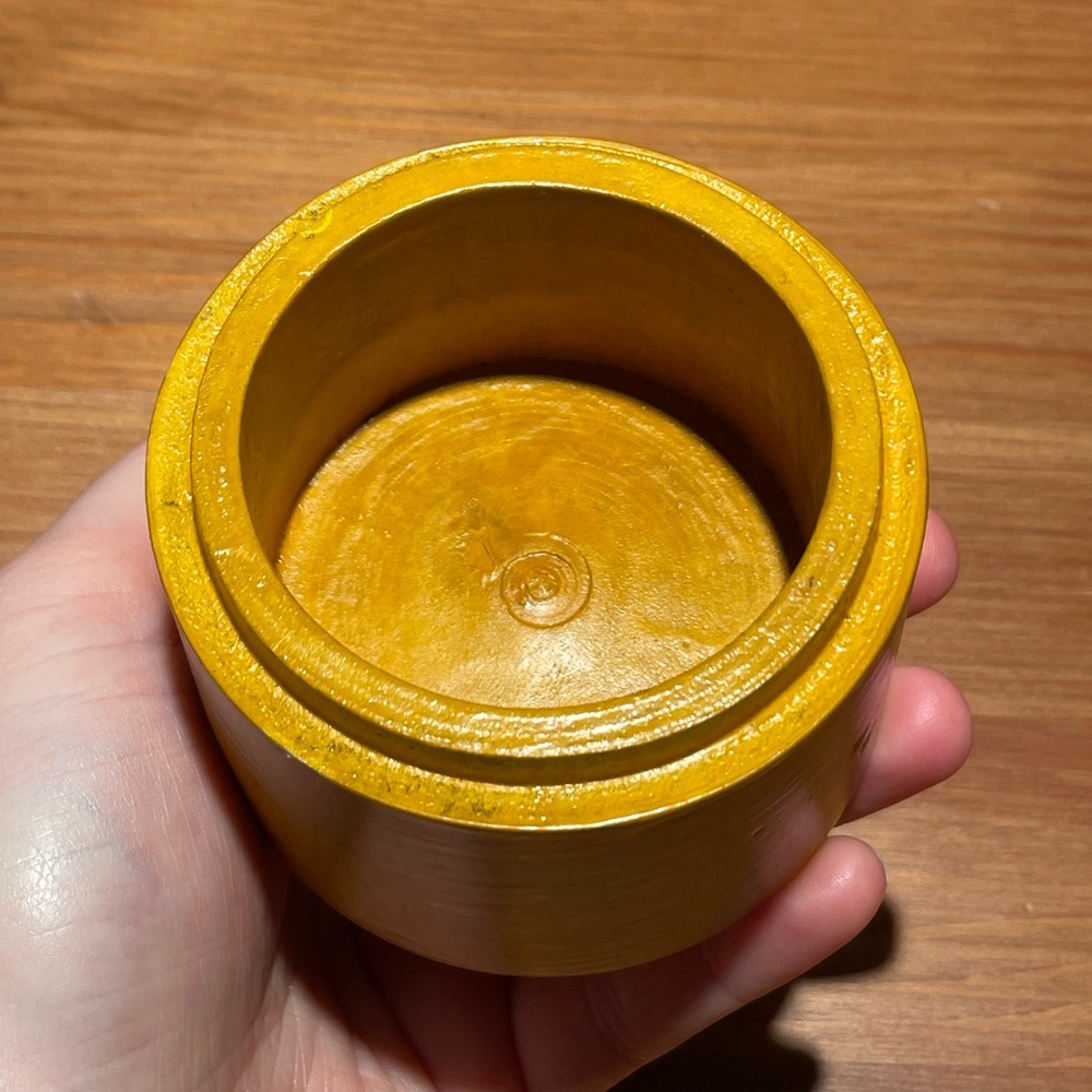 VTG Cat Playing With Yarn Stamped Emblem Lidded Trinket Box Bamboo Jewelry Decor - Picture 13 of 16